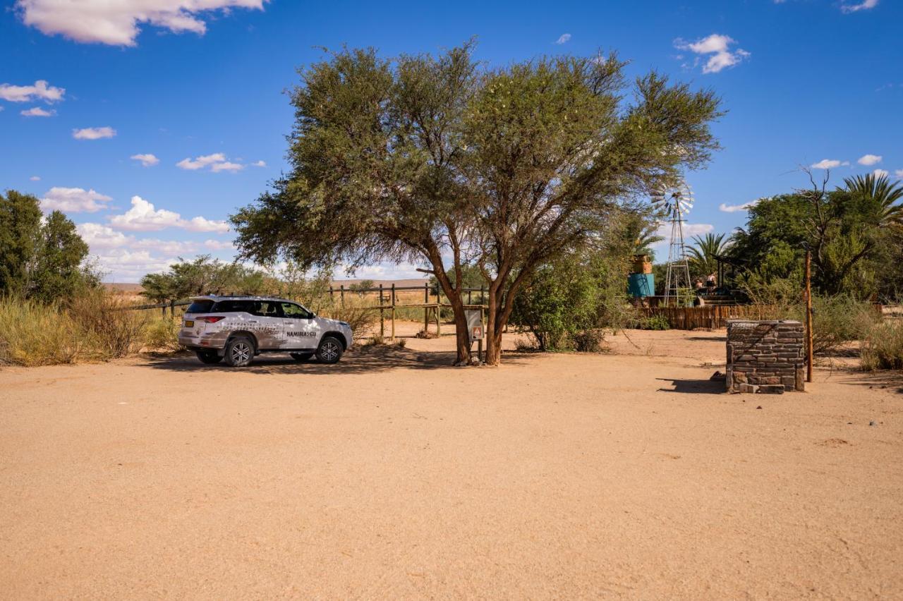 Canyon Roadhouse Campsite Fish River Canyon Exteriör bild